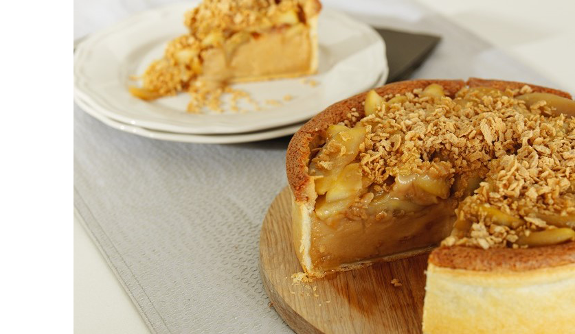Decadent Caramelized Apple &amp; Maple Sugar Pie - Lantic Maple